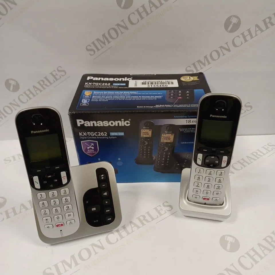 BOXED PANASONIC KX-TGC262 TWIN DUO HOME PHONE SET 