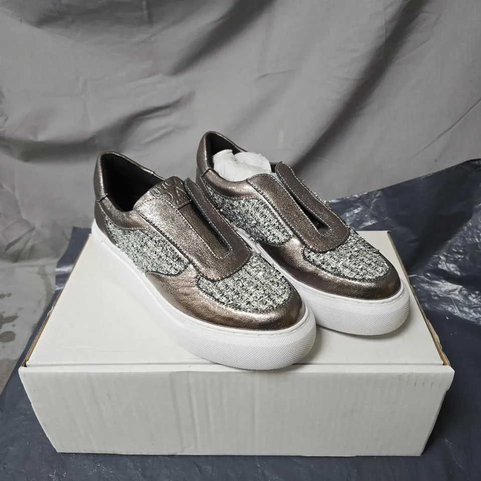 MODA IN PELLE METALLIC BRONZE VELCRO-STRAP SNEAKERS WITH GLITTER PANEL – BOXED SIZE 36