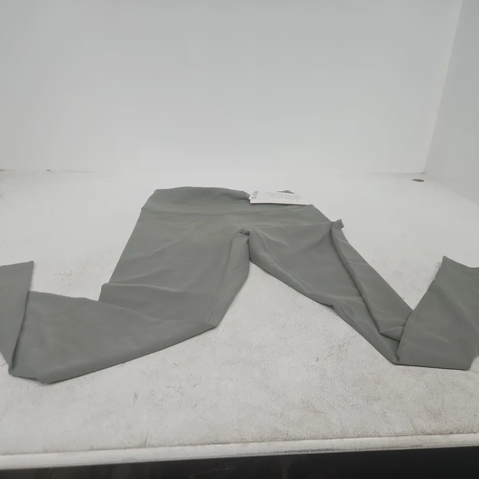 LULULEMON WUNDER TRAIN NO LINE HR TIGHT 28" – WOMEN'S LEGGINGS