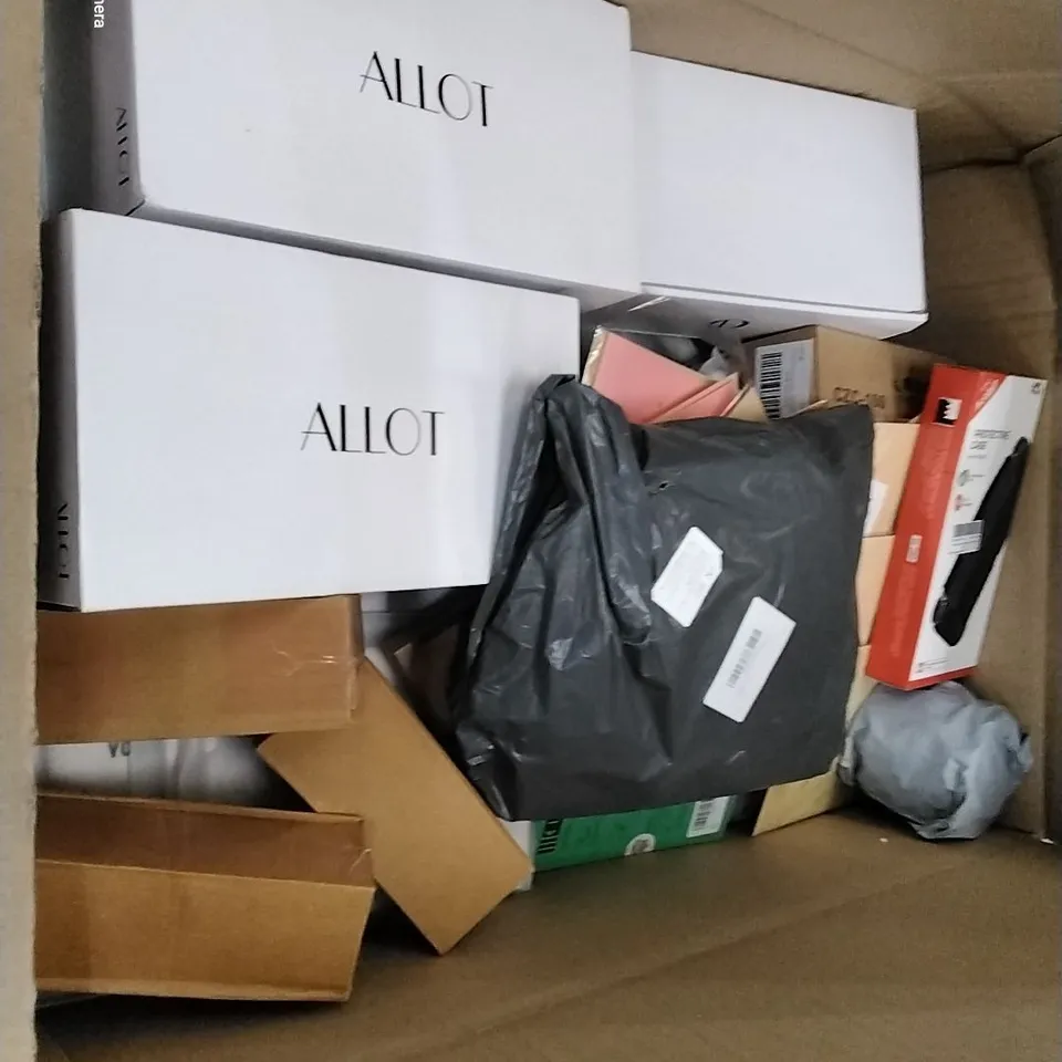 PALLET CONTAINING 4 BOXES OF ASSORTED HOUSEHOLD ITEMS TO INCLUDE SEALED PLANET COLLECTION DVD, BOXED ALLOT SHOES AND N-S OLED PROTECTIVE CASE