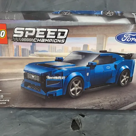 LEGO SPEED CHAMPIONS FORD MUSTANG DARK HORSE SPORTS CAR 