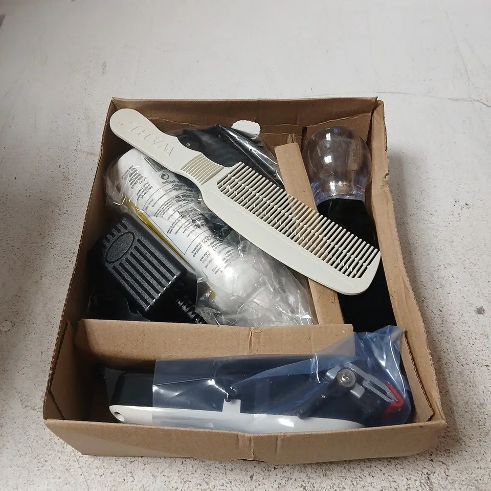 WAHL SUPER TAPER ESSENTIALS KIT – CORDLESS HAIR CLIPPER SET