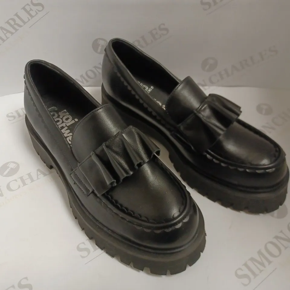 KOI VEGAN WILLOW BLACK RUFFLE LOAFERS - SIZE 7