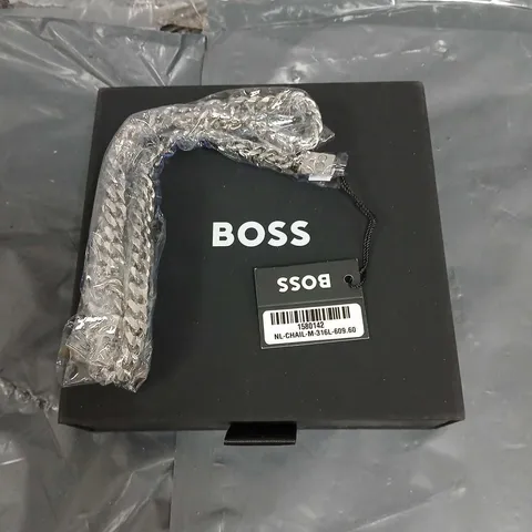 BOXED BOSS FOR HIM STAINLESS STEEL CHAIN