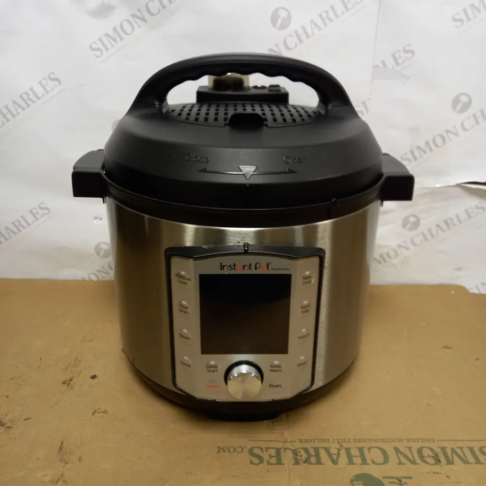 INSTANT POT DUO EVO PLUS ELECTRIC PRESSURE COOKER