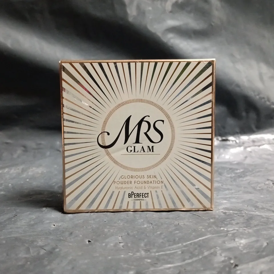 BPERFECT MRS GLAM GLORIOUS SKIN POWDER FOUNDATION