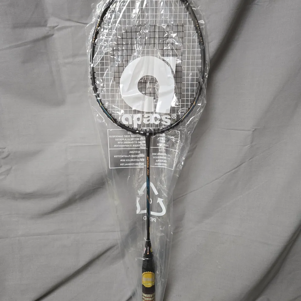 APACS BADMINTON RACQUET 