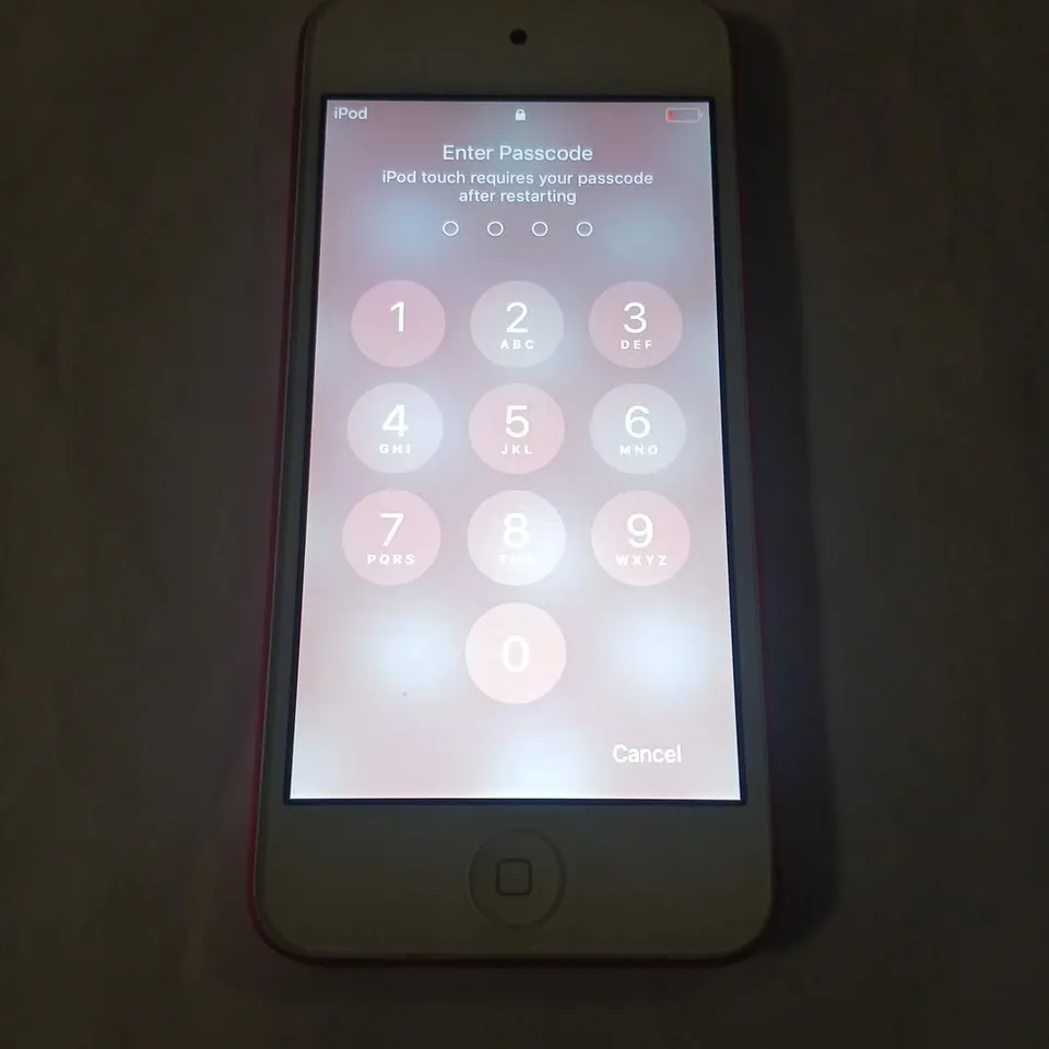 APPLE IPOD TOUCH 6TH GENERATION - PINK
