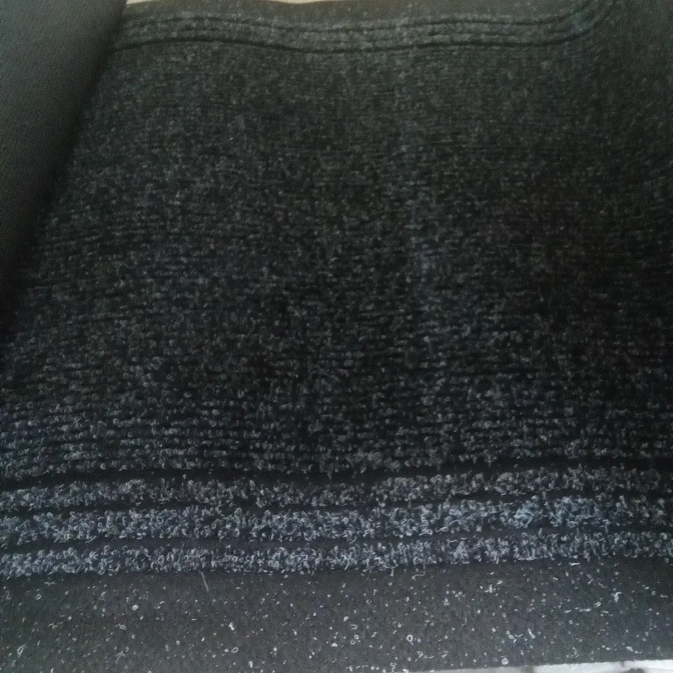WHITED GREY RUG 68X280CM