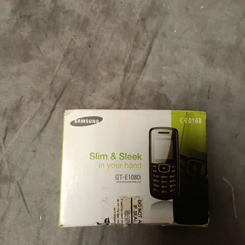 SAMSUNG GT-E1080I SLIM & SLEEK MOBILE PHONE – BOXED WITH CHARGER