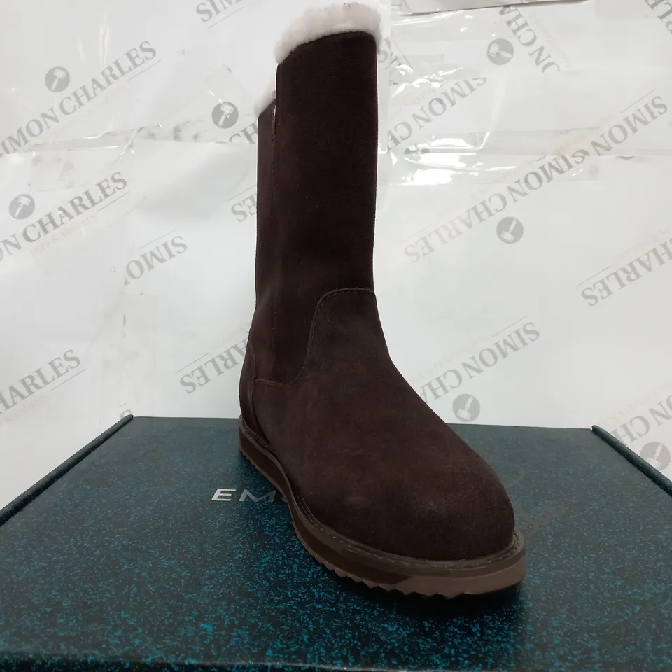 EMU AUSTRAILIA GRAVELLY BOOTS - ESPRESSO - SIZE 6