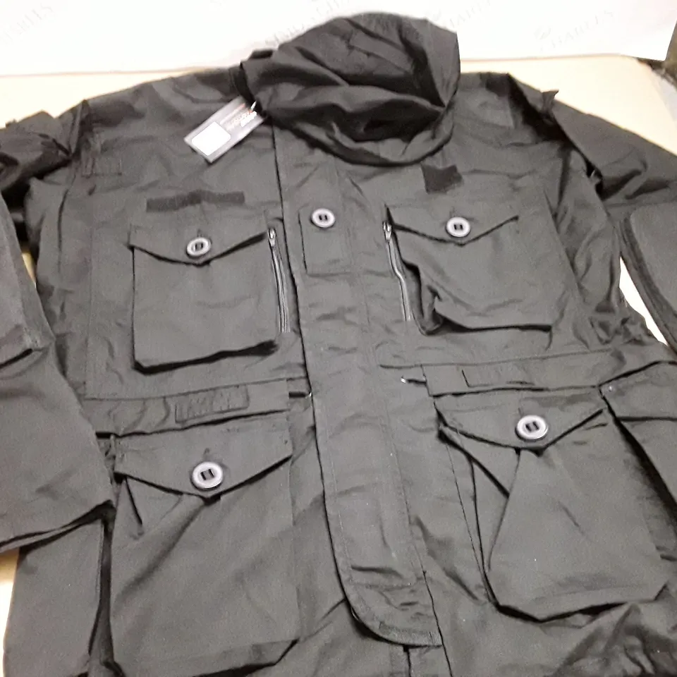 KOMBAT TACTICAL SAS ASSAULT JACKET IN BLACK - L