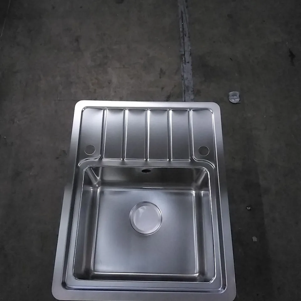 APOLLONIA STEEL 1 BOWL + HALF DRAINER 64CM X 51CM