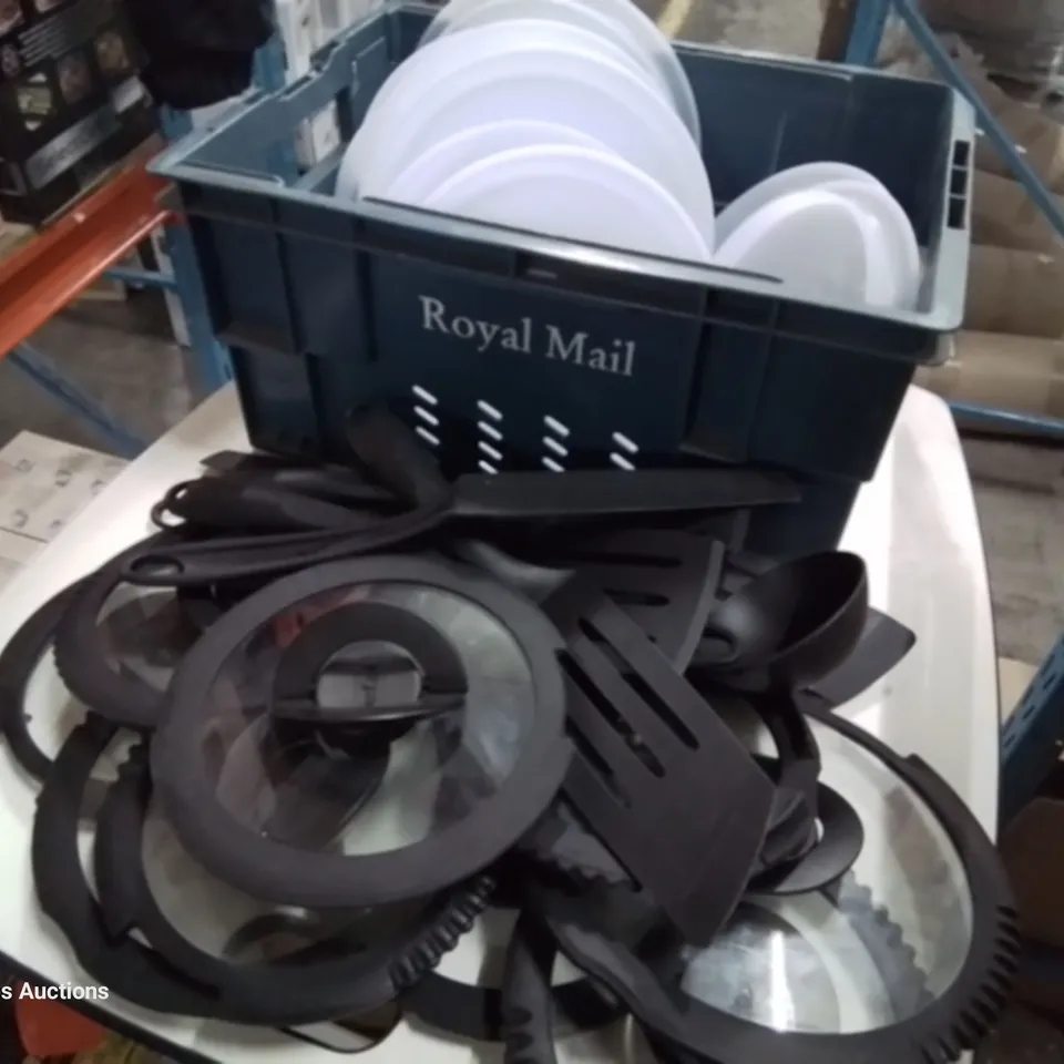 TRAY OF ASSORTED TEFAL PAN LIDS, UTENSILS & PLASTIC DISHES