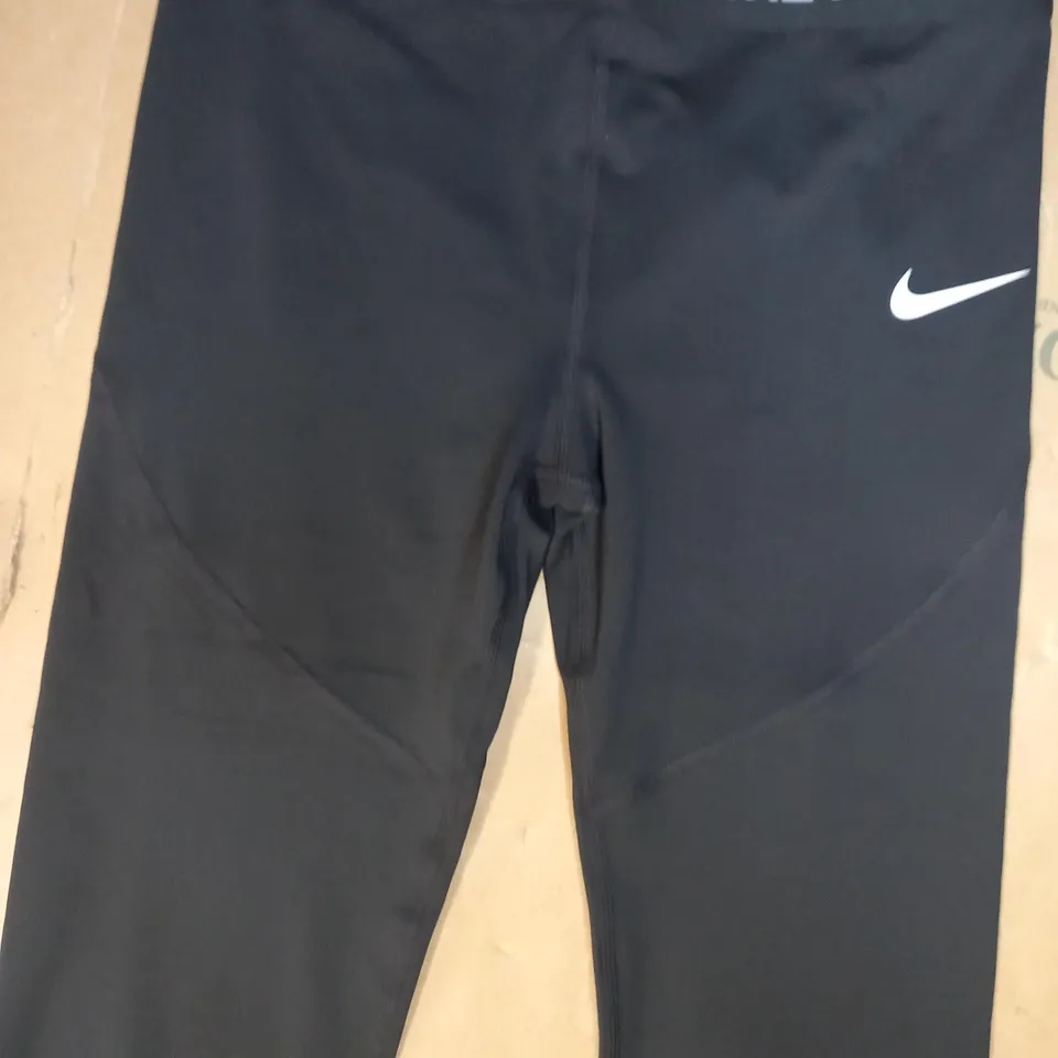 DESIGNER TRAINING PANTS IN THE STYLE OF NIKE PRO IN BLACK SIZE UNSPECIFIED