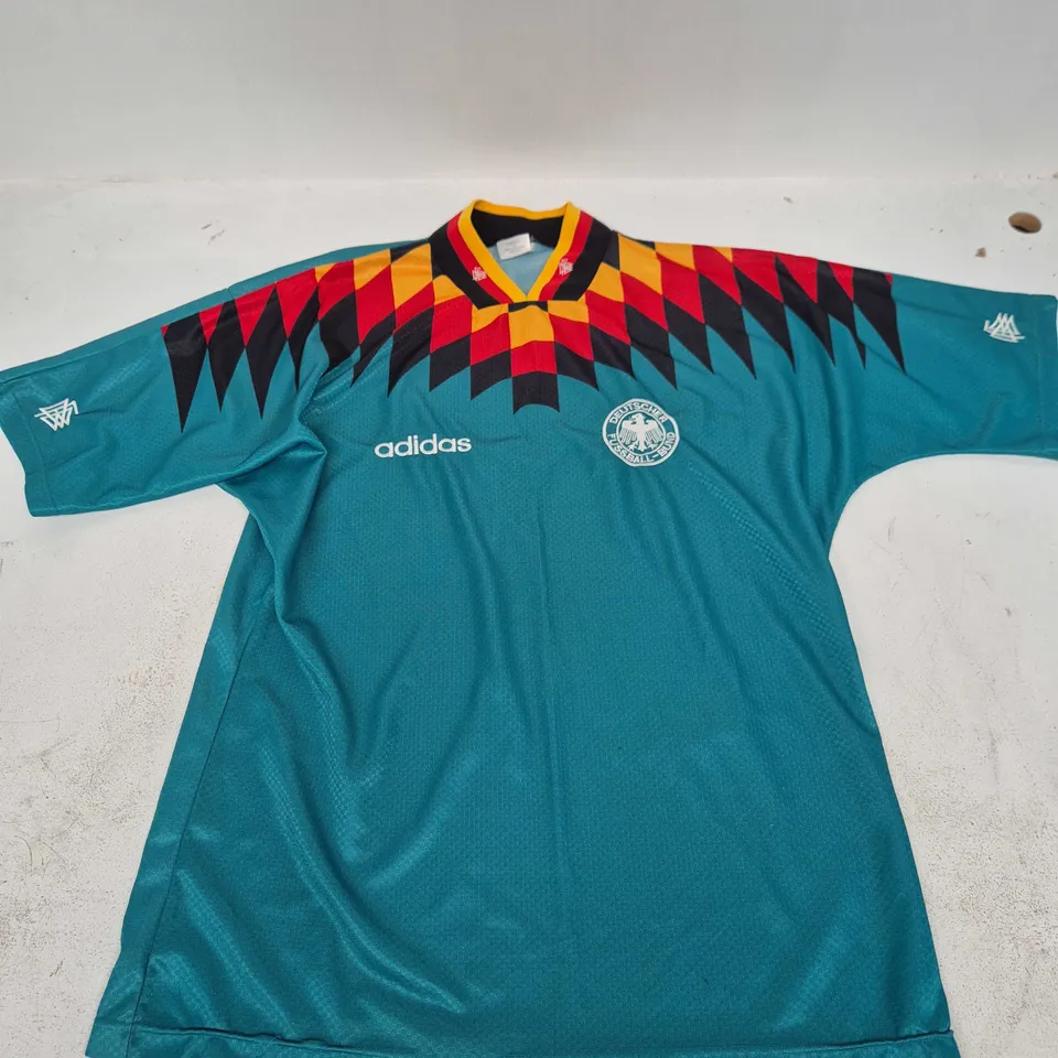 ADIDAS GERMANY 1994-1996 AWAY JERSEY (#18 KLINSMANN) - 40-42"