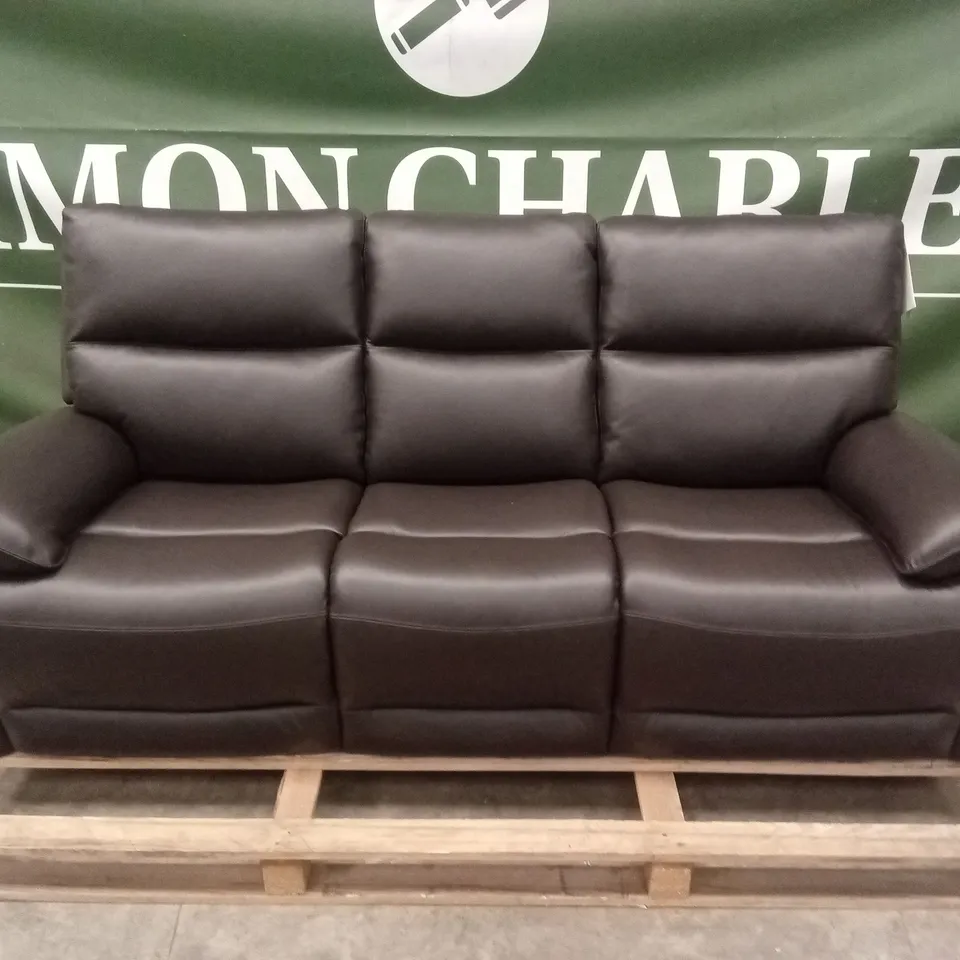 QUALITY DESIGNER 3 SEATER LEATHER SOFA
