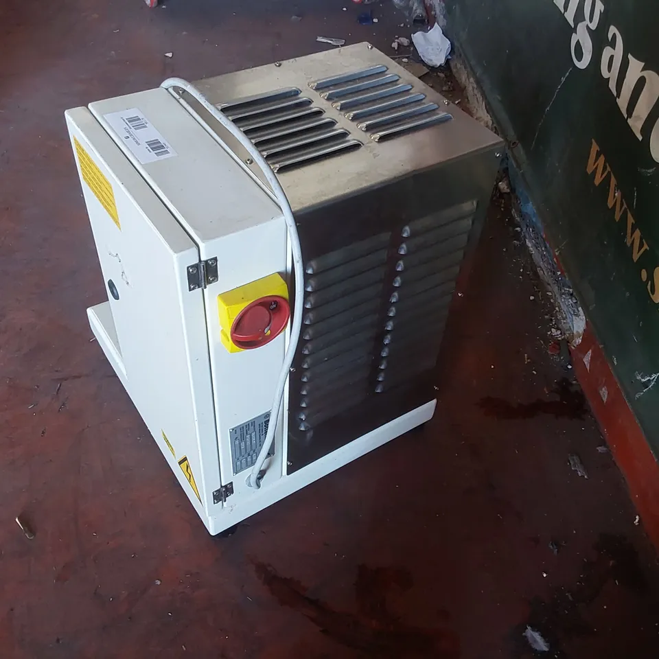 BOTTENE INVERTE 3T PASTA MAKER