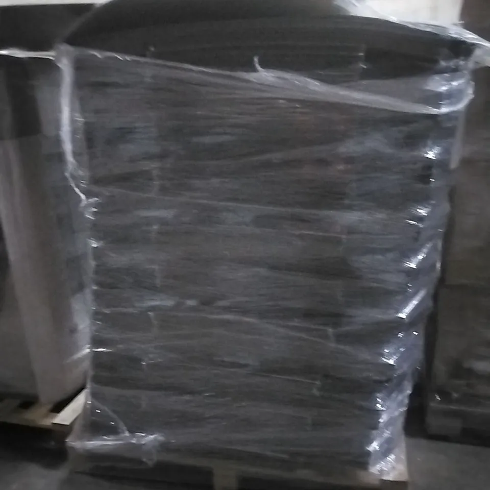 PALLET CONTAINING CARDBOARD BOXES