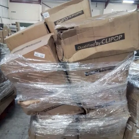 PALLET CONTAINING SEVERAL RAIN DAMAGED OFFICE/SIDE/DINING CHAIRS AND OTHER HOUSEHOLD FURNITURE ETC.