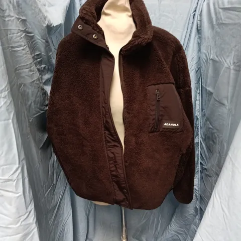 ADANOLA POCKET FLEECE – COFFEE BEAN, UK M