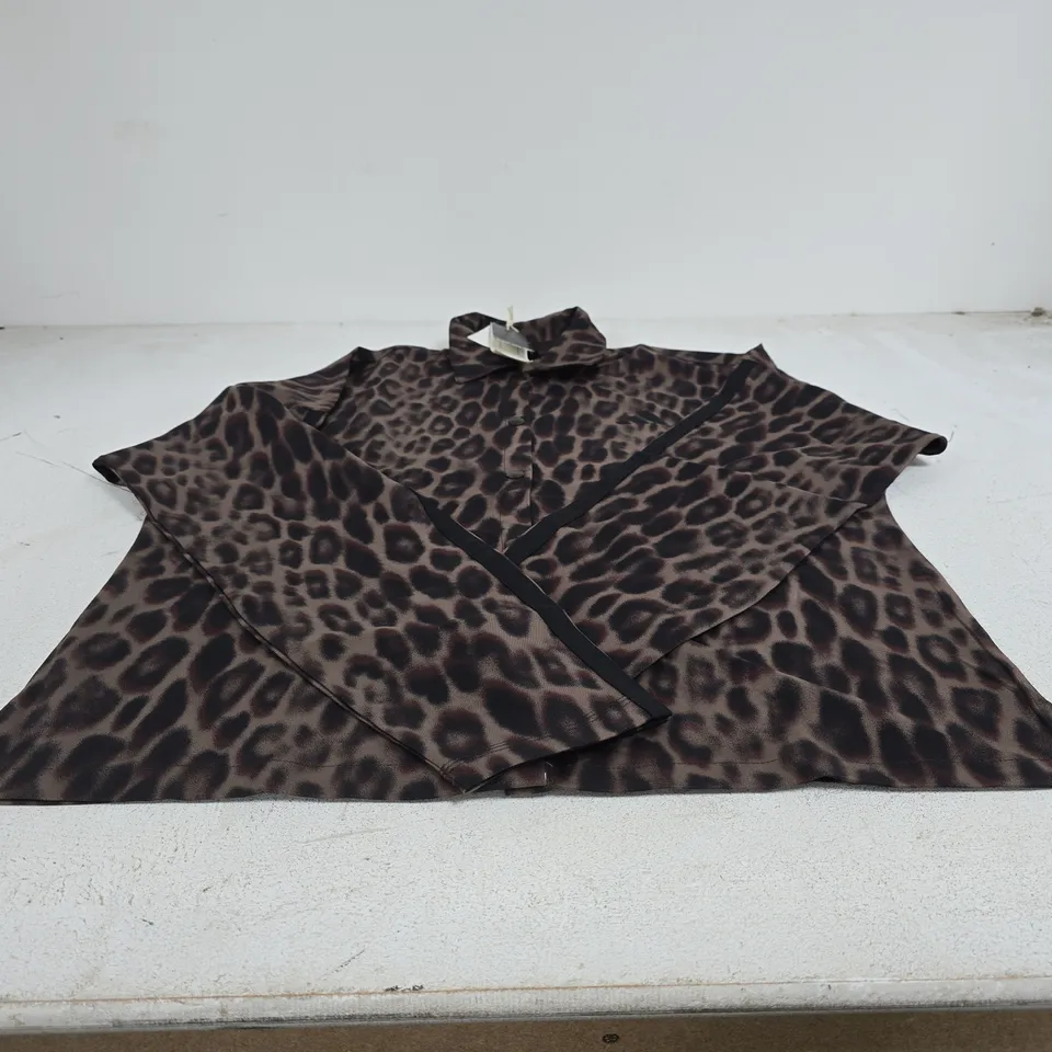 ADIDAS LEOPARD PRINT SHIRT SIZE MEDIUM 12-14 TAGGED