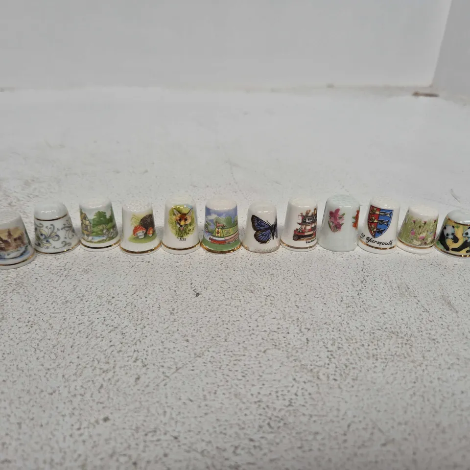 APPROXIMATELY 38 CHINA PORCELAIN COLLECTORS VINTAGE THIMBLES - COLLECTION ONLY