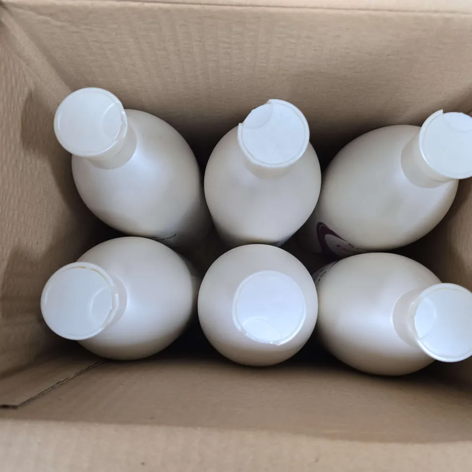 APPROXIMATELY 6 SCRUPLES TWISTED CURL ENERGIZING CONDITIONER - COLLECTION ONLY