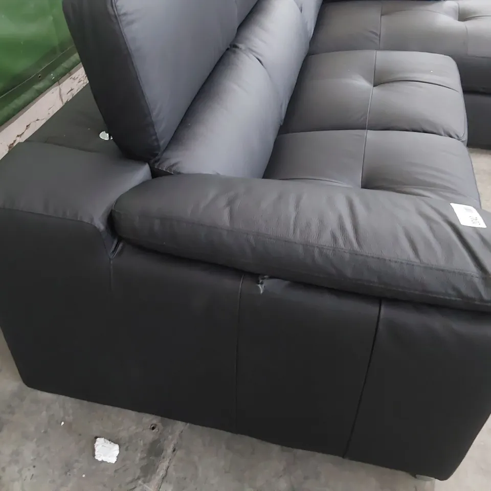DESIGNER ITALIAN STYLE CHAISE SOFA WITH ADJUSTABLE HEADRESTS BLACK LEATHER 