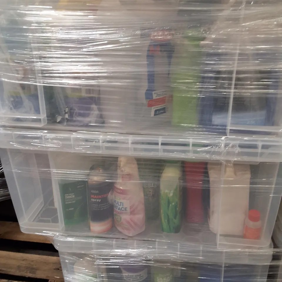 PALLET CONTAINING LARGE ASSORTMENT OF CLEANING PRODUCTS IN CLEAR STORAGE BOXES