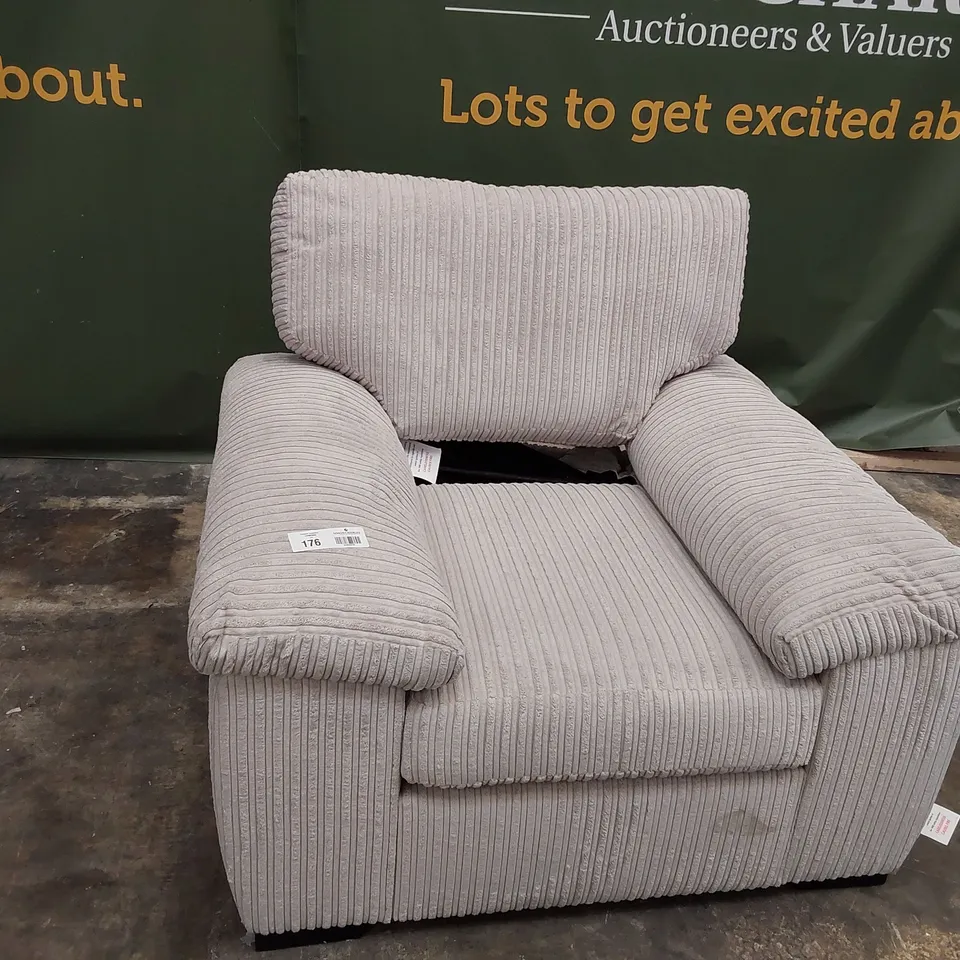DESIGNER EASY CHAIR NATURAL JUMBO CHORD FABRIC 