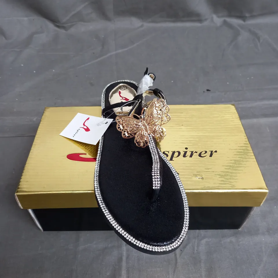 BOX OF 15 PAIRS OF ASPIRER SANDALS IN BLACK - VARIOUS SIZES