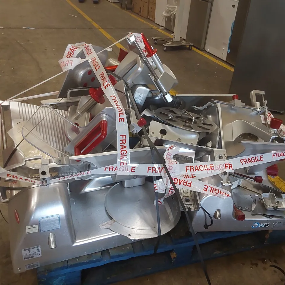 PALLET CONTAINING A LARGE QUANTITY OF BERKEL MEAT SLICER PARTS
