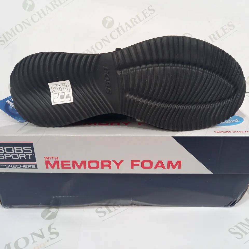 BOXED PAIR OF SKECHERS BOBS SPORT MEMORY FOAM SHOES IN BLACK UK SIZE 5.5