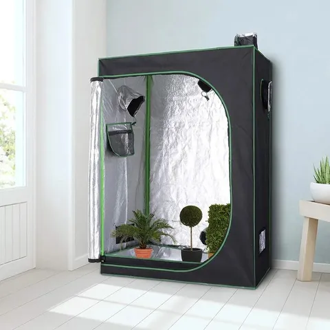 BOXED STOCKSTILL 4FT W X 2FT D HYDROPONIC GROW TENT (1 BOX)
