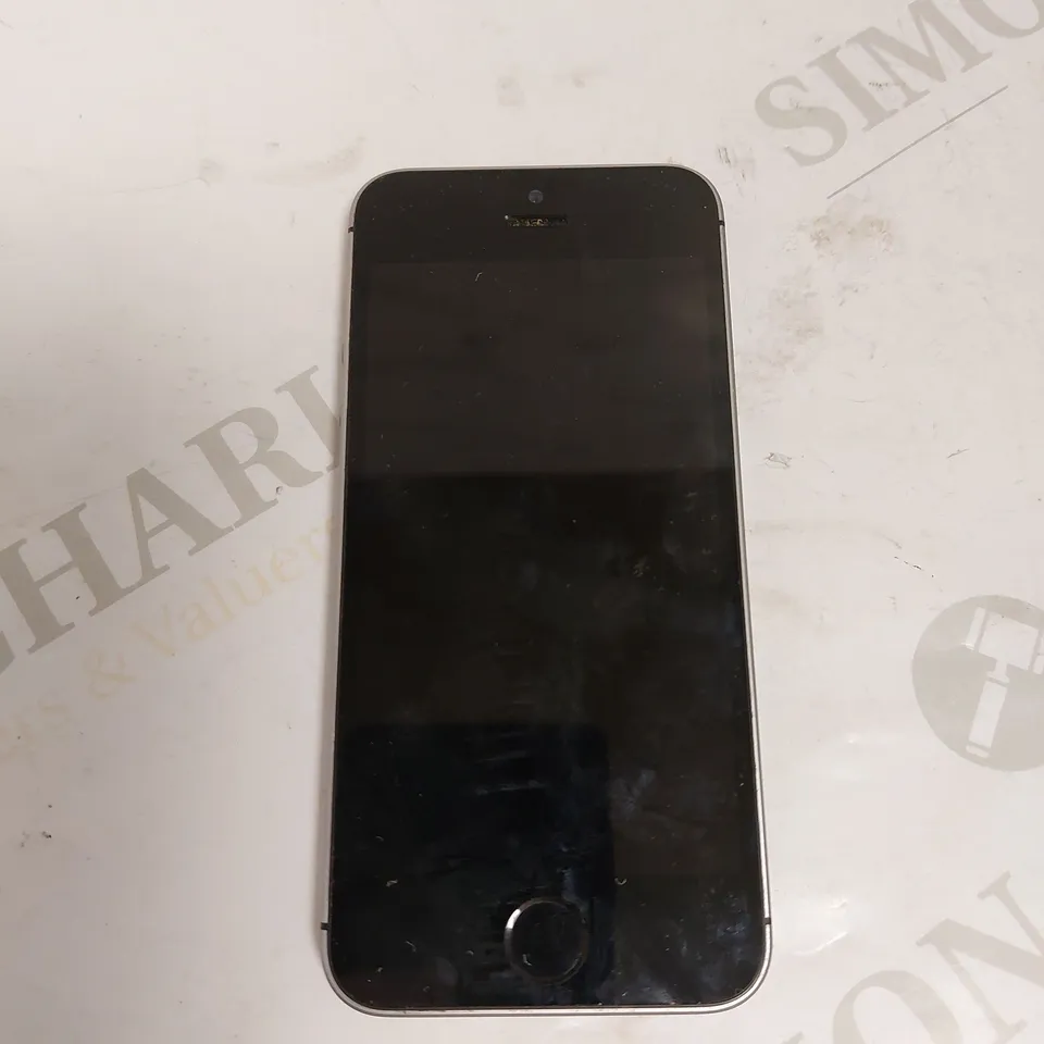 APPLE IPHONE SE (1ST GENERATION) A1723 