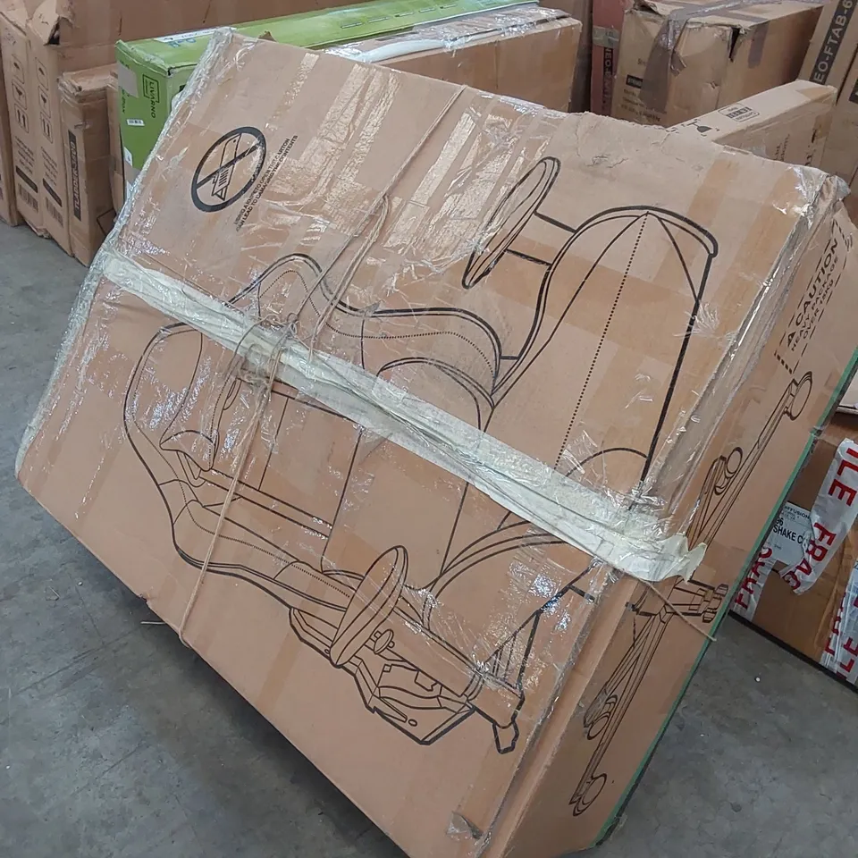 BOXED GAMING CHAIR