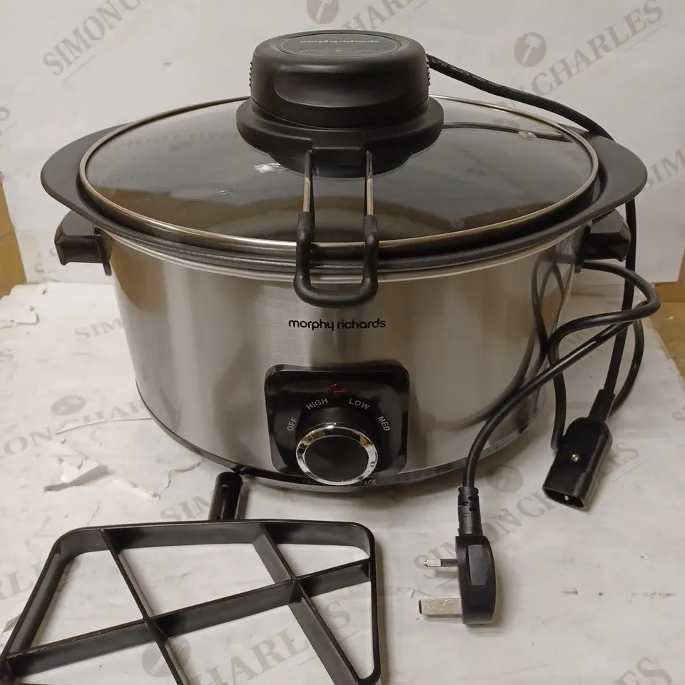 MORPHY RICHARDS 461010 SEAR, STEW AND STIR SLOW COOKER RRP £69.99