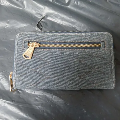 AIMEE KESTENBERG ALL FOR LOVE PHONE BAG