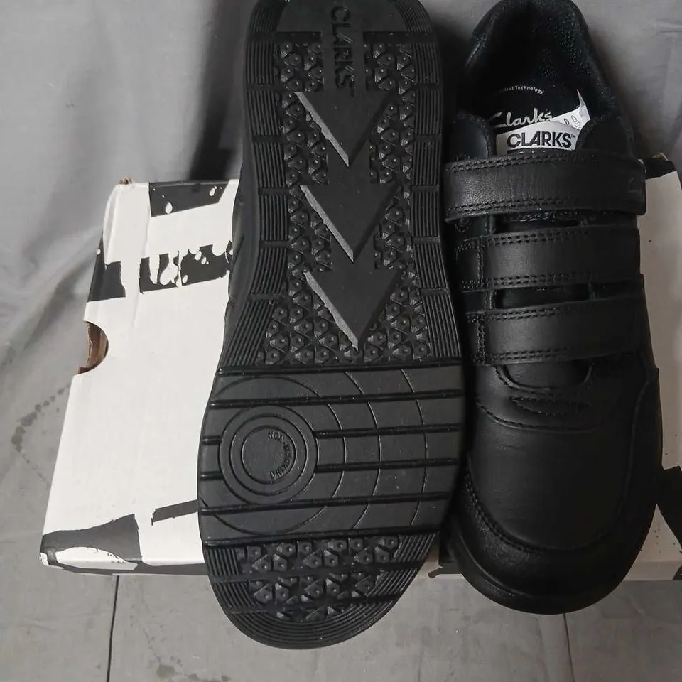 Clarks Black Velcro Strap Shoes UK 5 
