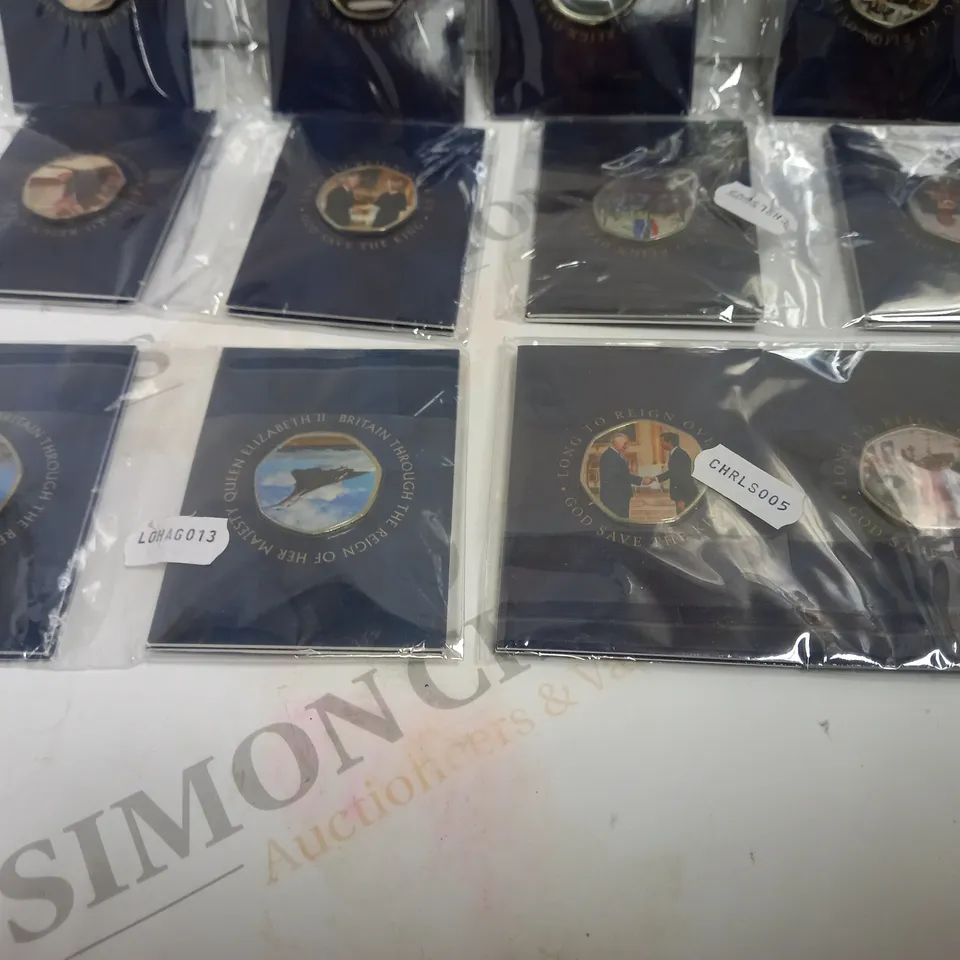 BAG TO CONTAIN APPROX. 24 X ASSORTED BRITISH THEMED COLLECTORS MEDALS/COINS. DESIGNS VARY 