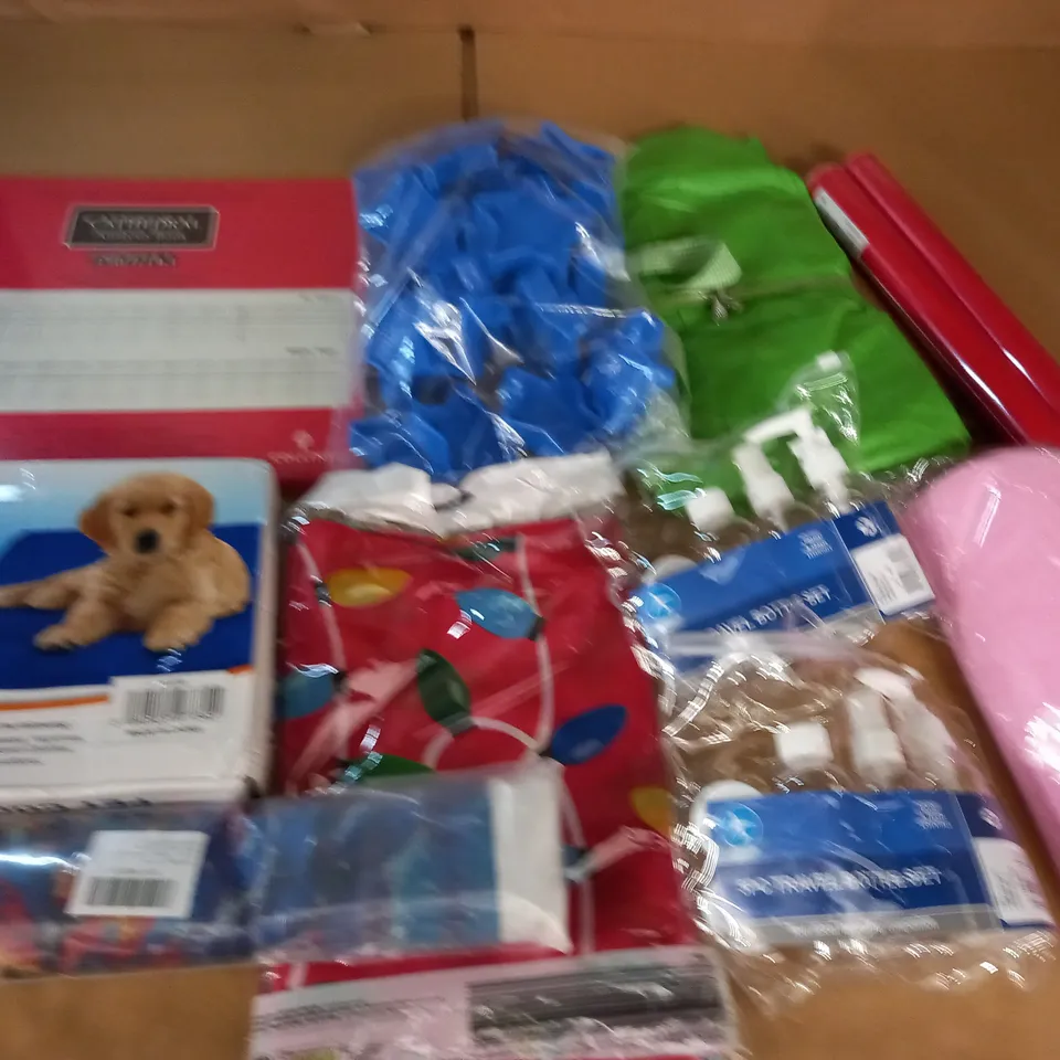 LARGE QUANTITY OF ASSORTED HOUSEHOLD ITEMS TO INCLUDE PET COOLING MAT, ANALYSIS BOOK AND CLEAR FILM