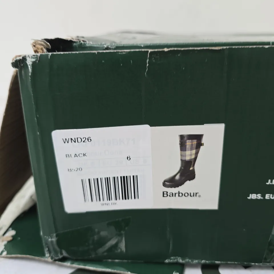 BARBOUR WELLINGTON BOOTS – BLACK RUBBER LOWER WITH TARTAN PLAID SHAFT, UK 6