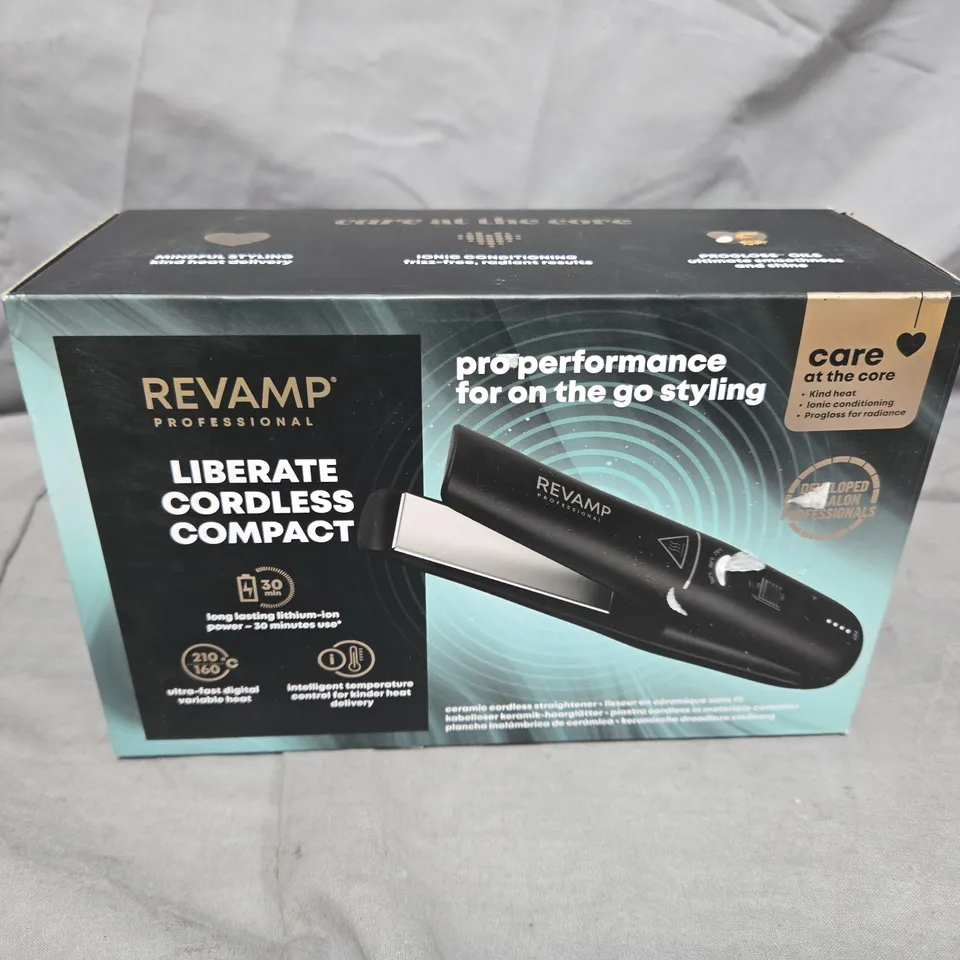 REVAMP PROFESSIONAL LIBERATE CORDLESS COMPACT HAIR STYLER – BOXED