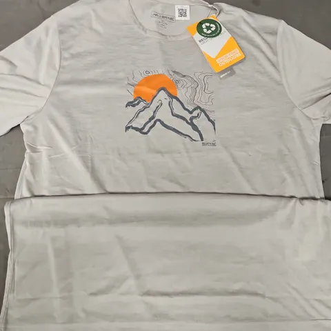 REGATTA FINGAL T-SHIRT IN GREY - UK L