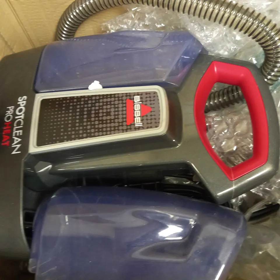 BISSELL PRO HEAT SPOT CLEAN VACUUM CLEANER