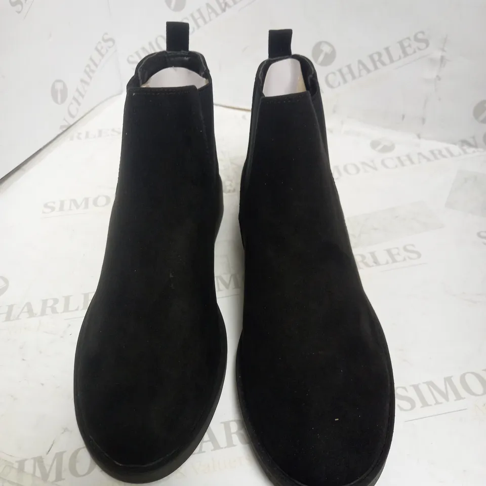 M&S COLLECTION CHELSEA LOW STANDARD FIT ANKLE BOOTS BLACK SUEDE UK 6
