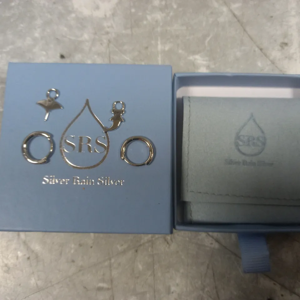 LOT OF 2 PAIRS OF SRS EARRINGS - SRS 925