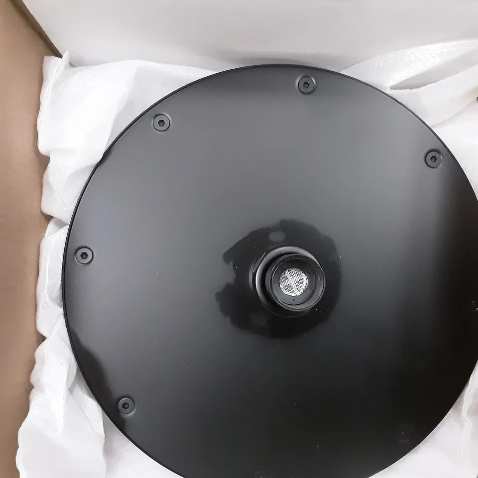 LANA SHOWER 200MM ROUND HEAD BLACK FINISH