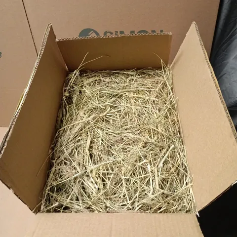 HAYTASTY BOX OF HAY APPROX 40 X 30 X 30 PETS